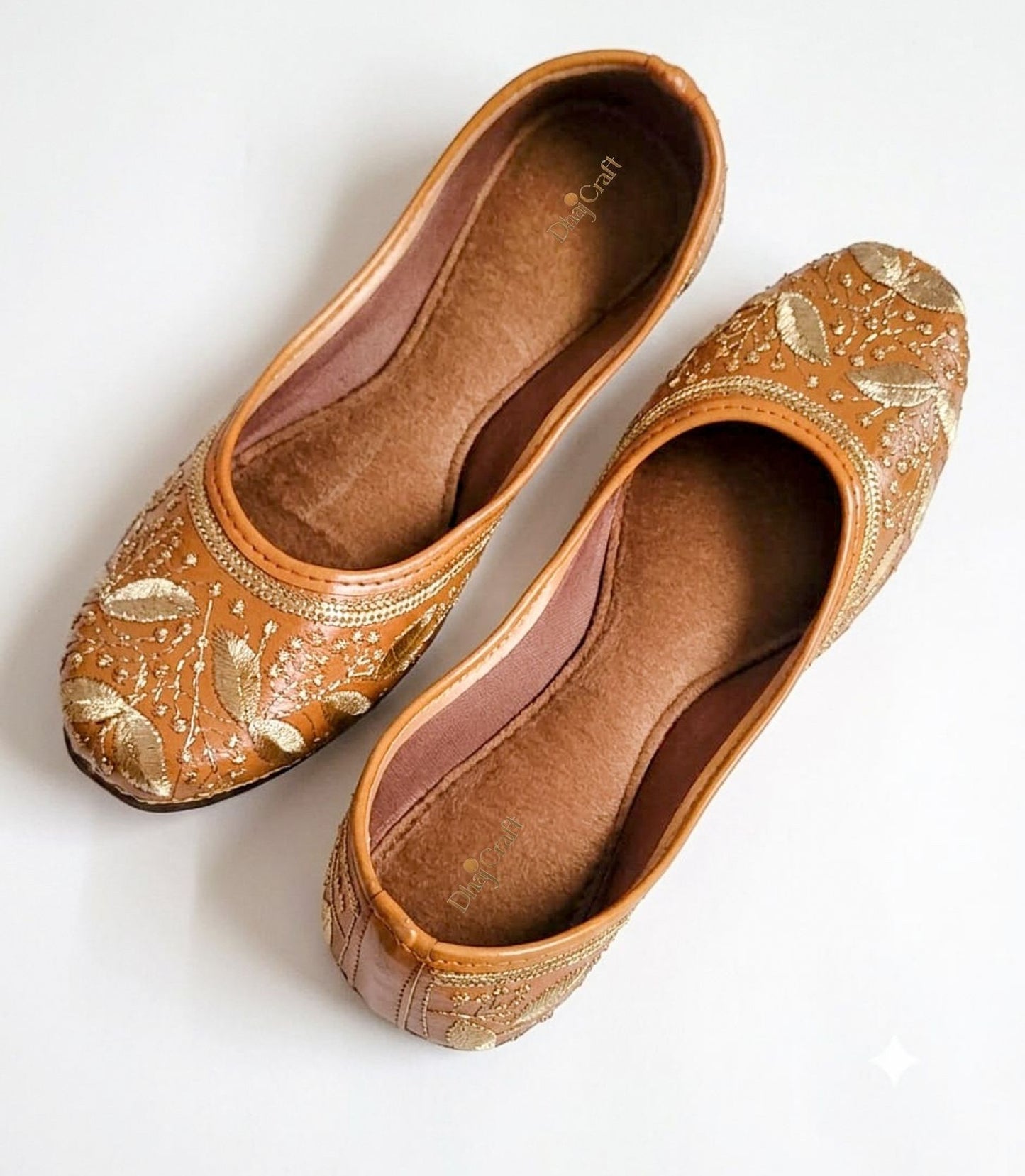Brown Embroidered Casual jutti