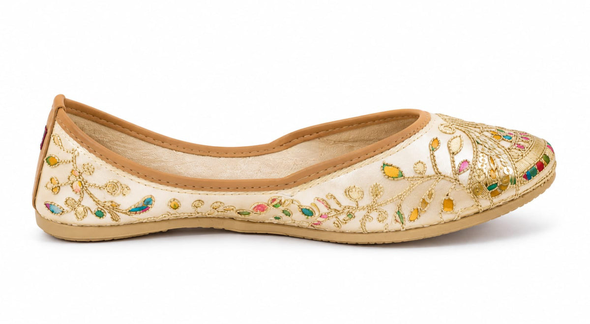 Embroidered Beige Ballerina